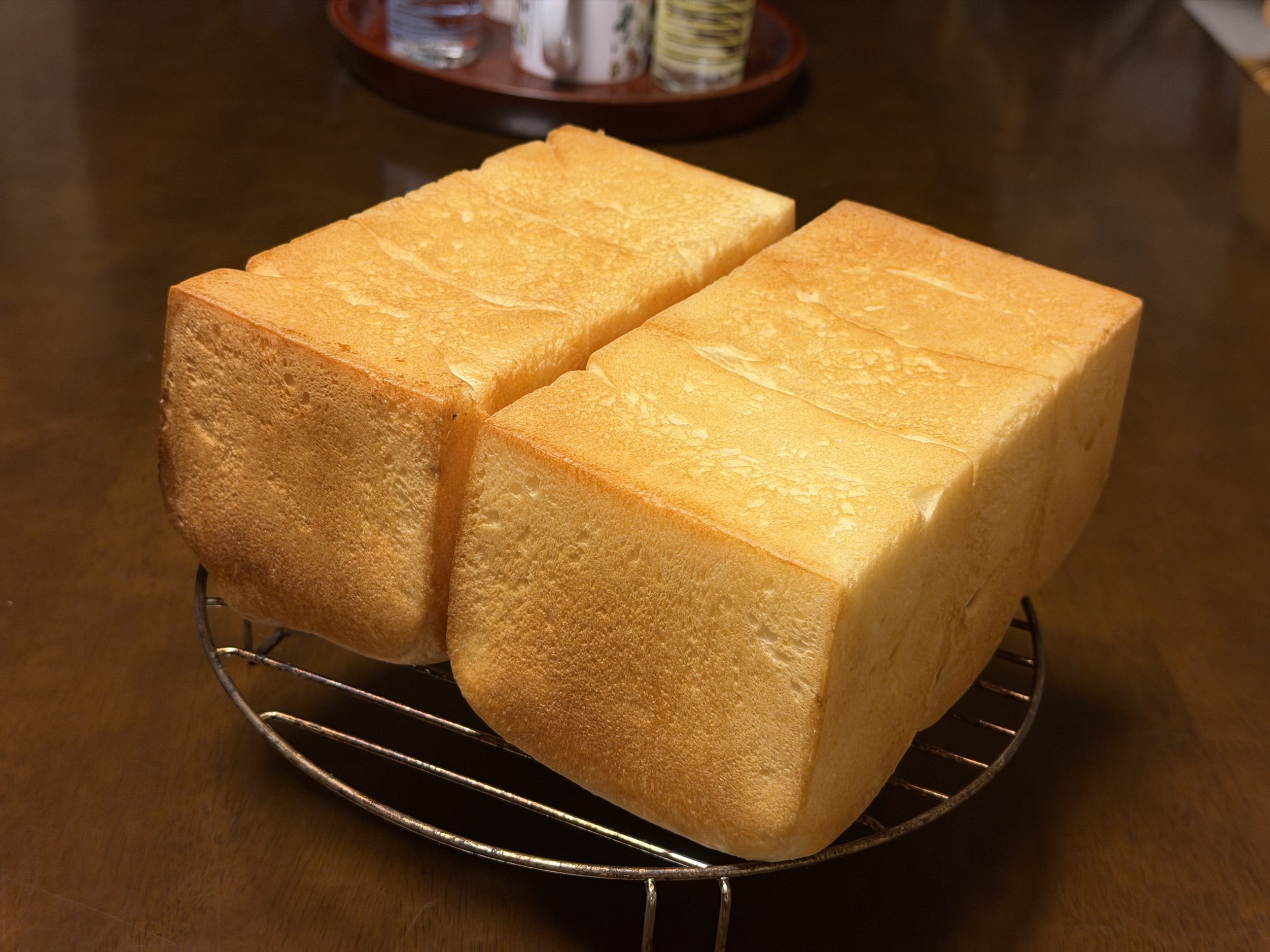 焼き上がりの食パン 1斤+1.5斤
