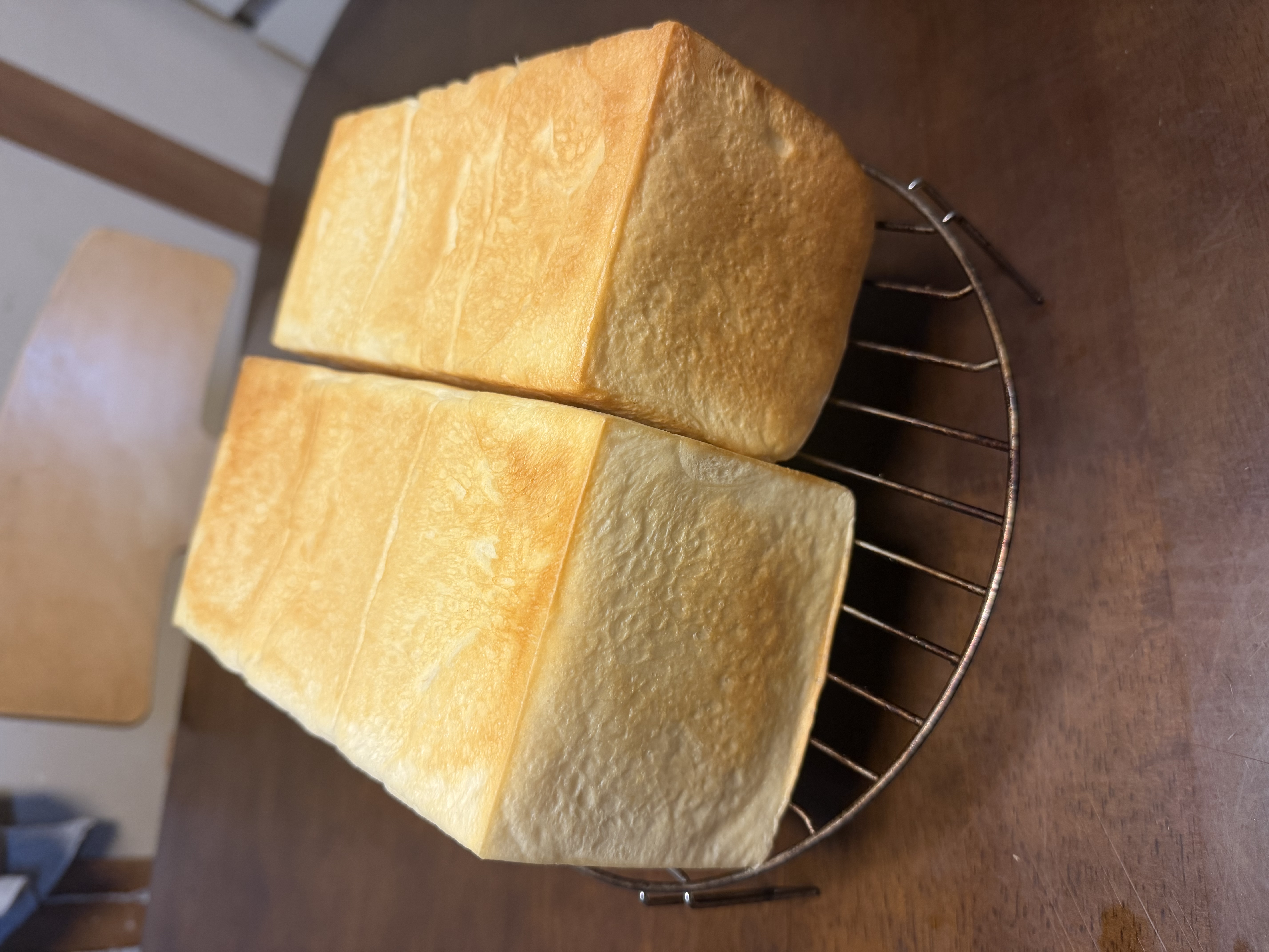 焼き上がりの食パン 5回目