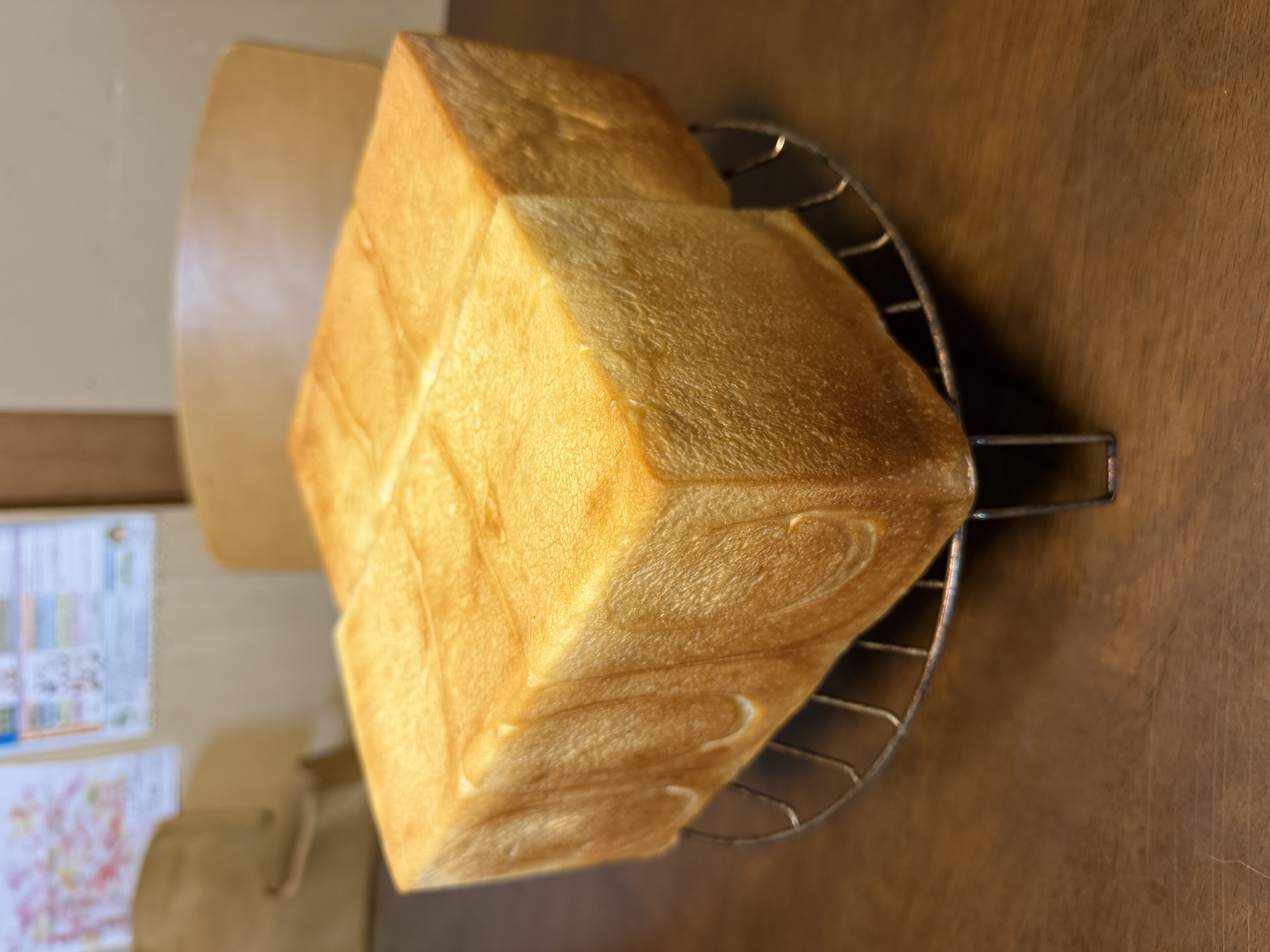 焼き上がりの食パン 6回目